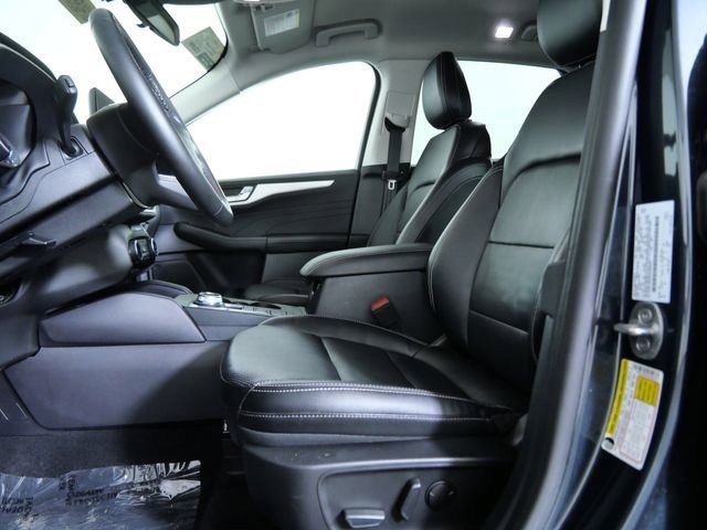 Certified Used 2022 Blue Ford SEL image 18
