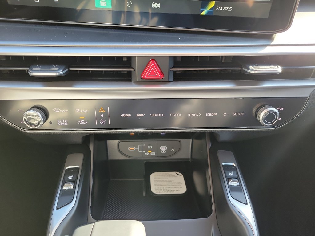 New 2026 Midnight Lake Blue Kia S image 32