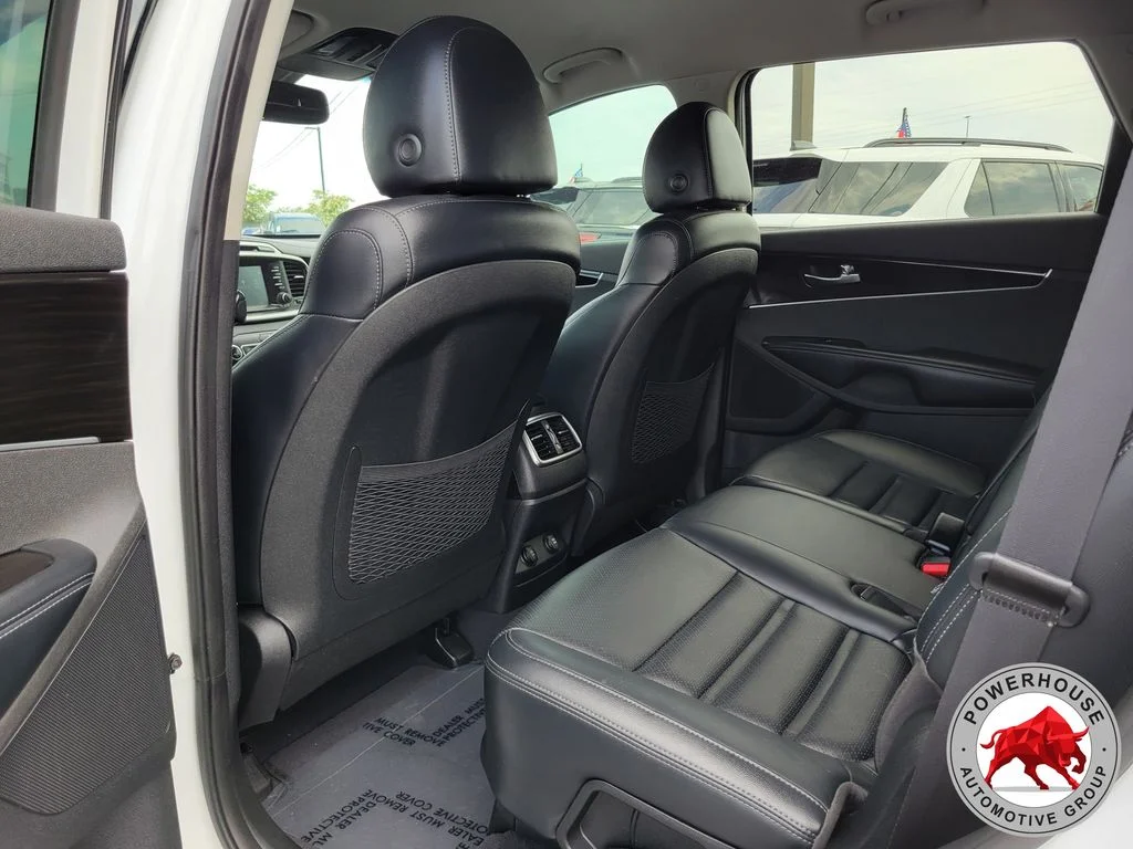 Used 2019 White Kia EX image 16