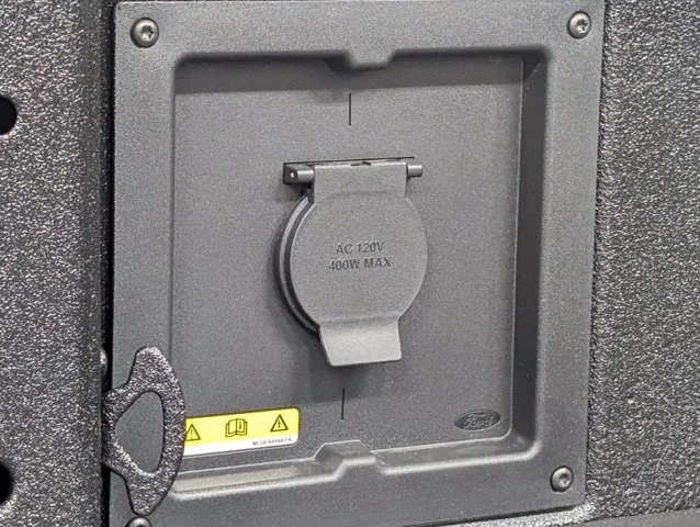 New 2026 Agate Black Metallic Ford XLT image 61