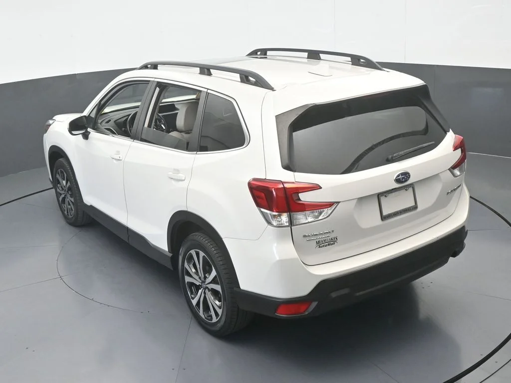 Used 2022 Crystal White Pearl Subaru Limited image 48