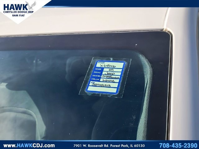 Used 2025 White Jeep Laredo image 34