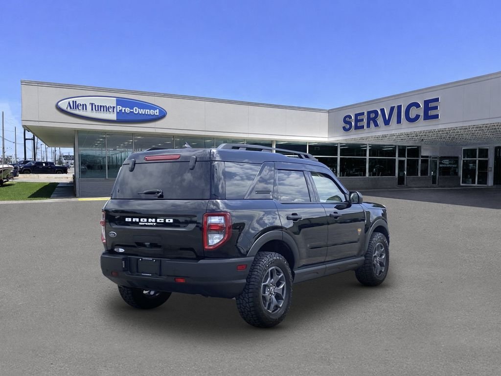 Used 2021 Shadow Black Ford Badlands image 8