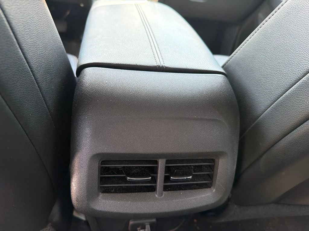 Used 2020 SUMMIT WHITE Chevrolet Premier image 10