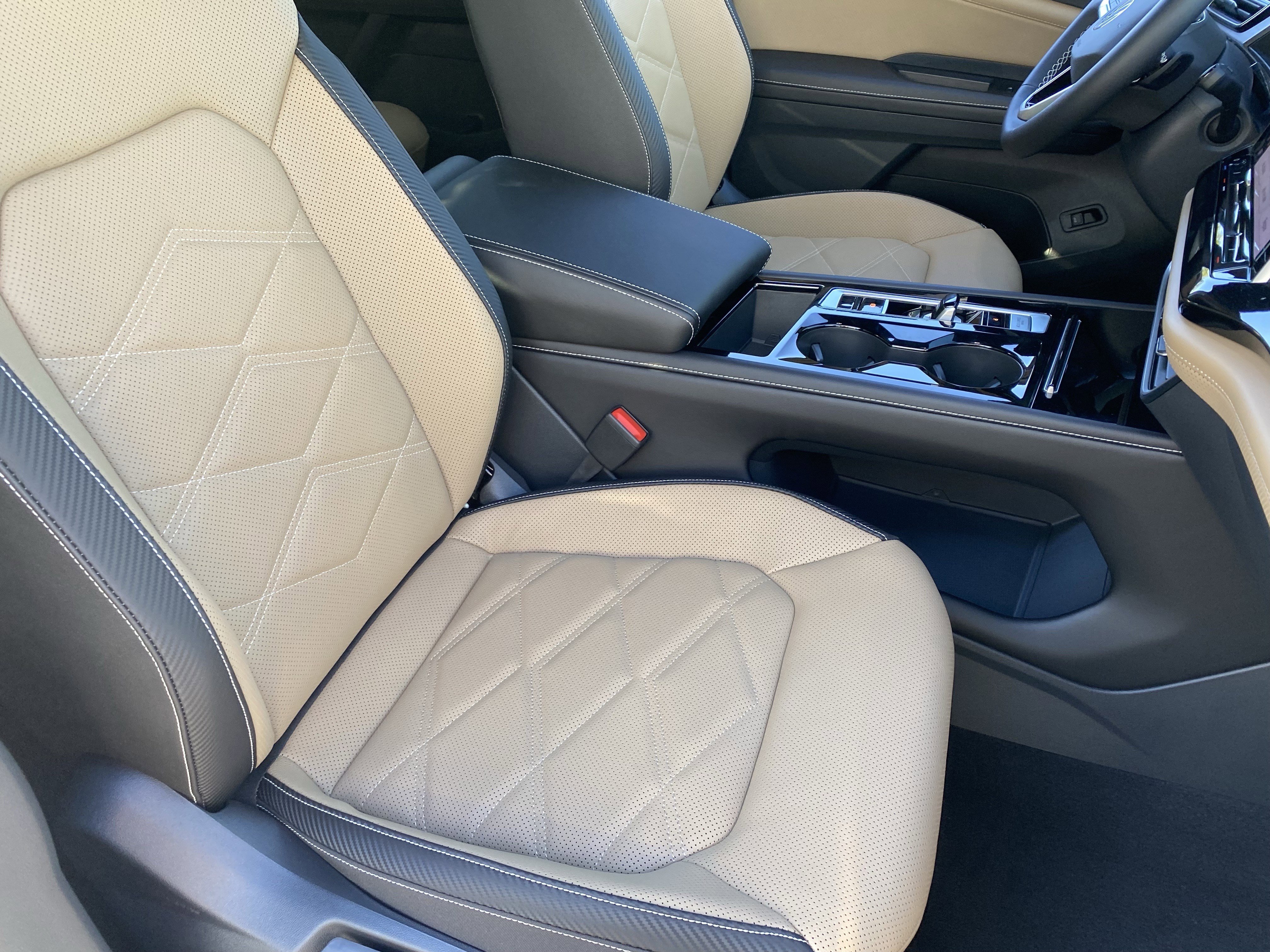 2026 Volkswagen Atlas Cross Sport SE w/Tech - Photo 6