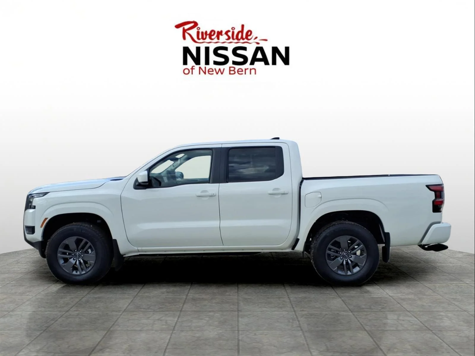 New 2026 Glacier White Nissan Crew Cab SV image 3