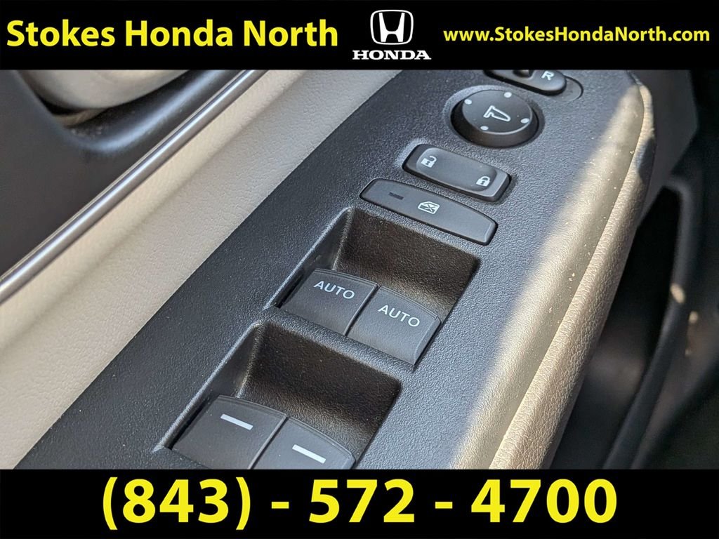 Used 2020  Honda Touring image 29