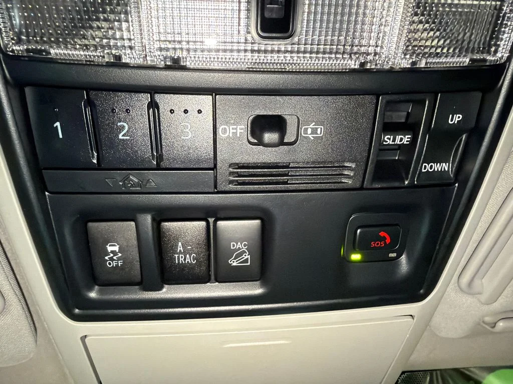 Used 2022 Magnetic Gray Metallic Toyota SR5 Premium 3RD ROW image 44