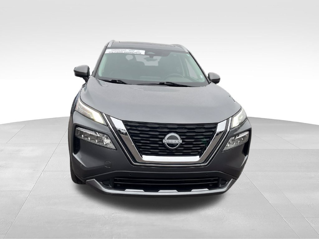 Used 2023 Gray Nissan SL image 8