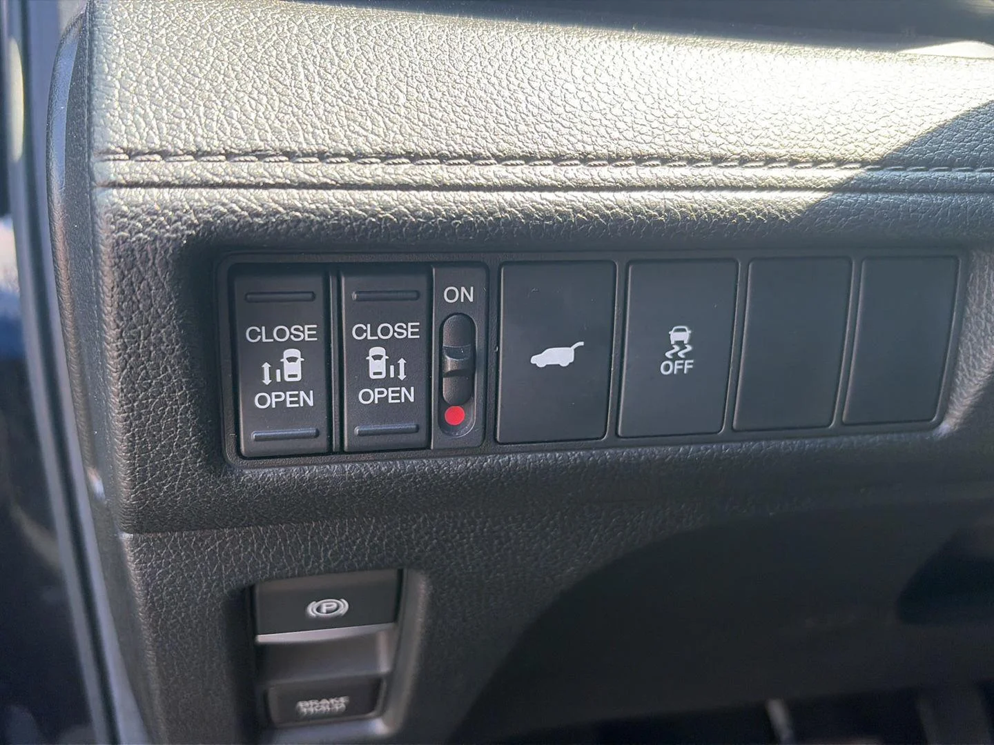 Used 2025  Honda EX-L image 9