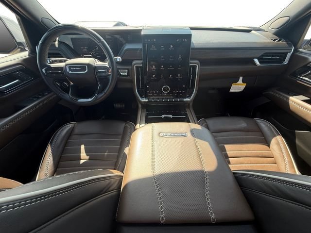 Used 2025 White GMC Denali Ultimate image 12