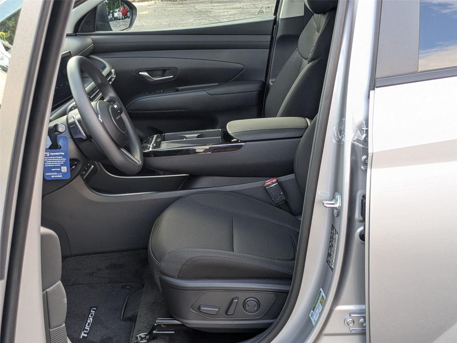 New 2026 Shimmering Silver Hyundai SEL image 10