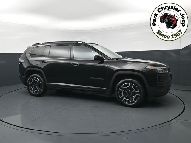 2026 Jeep Cherokee Laredo