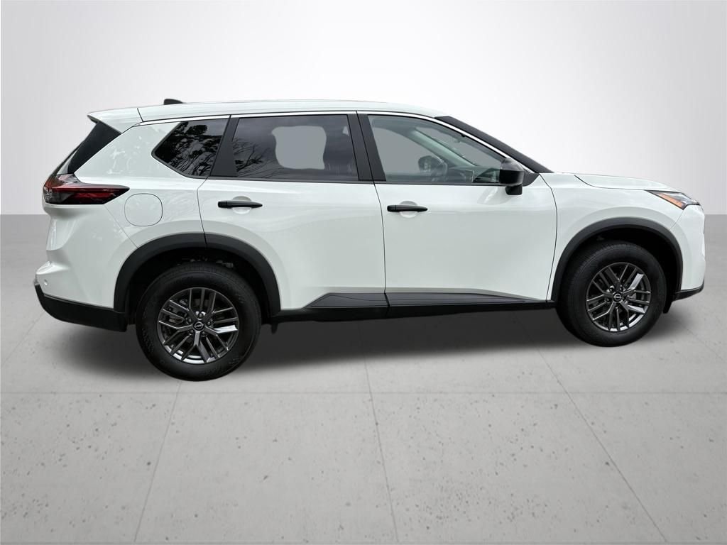 Used 2024 White Nissan S image 7