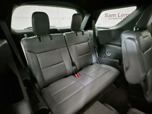 New 2027 Carbonized Gray Metallic Ford Active image 27