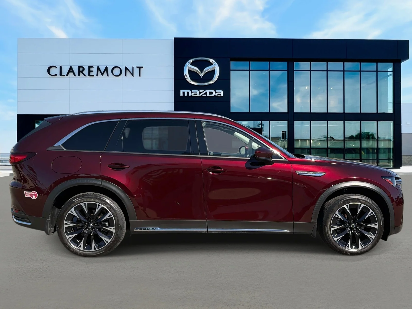 Certified Used 2024 ARTISAN RED PRE Mazda Premium AWD image 4