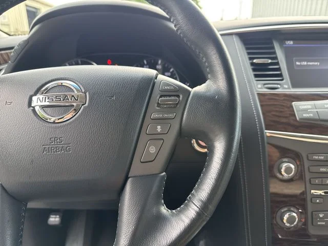 Used 2017 White Nissan SL image 21