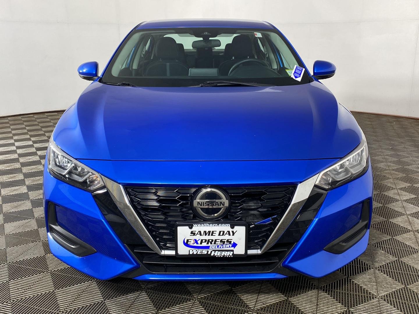 Used 2020 Electric Blue Metallic Nissan SV image 10