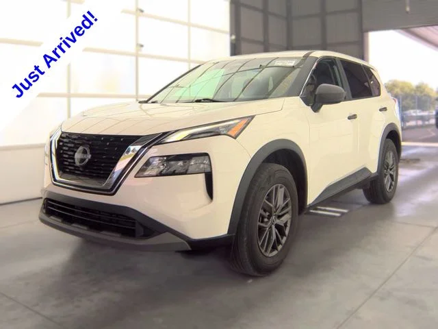 Used 2023 White Nissan S image 1