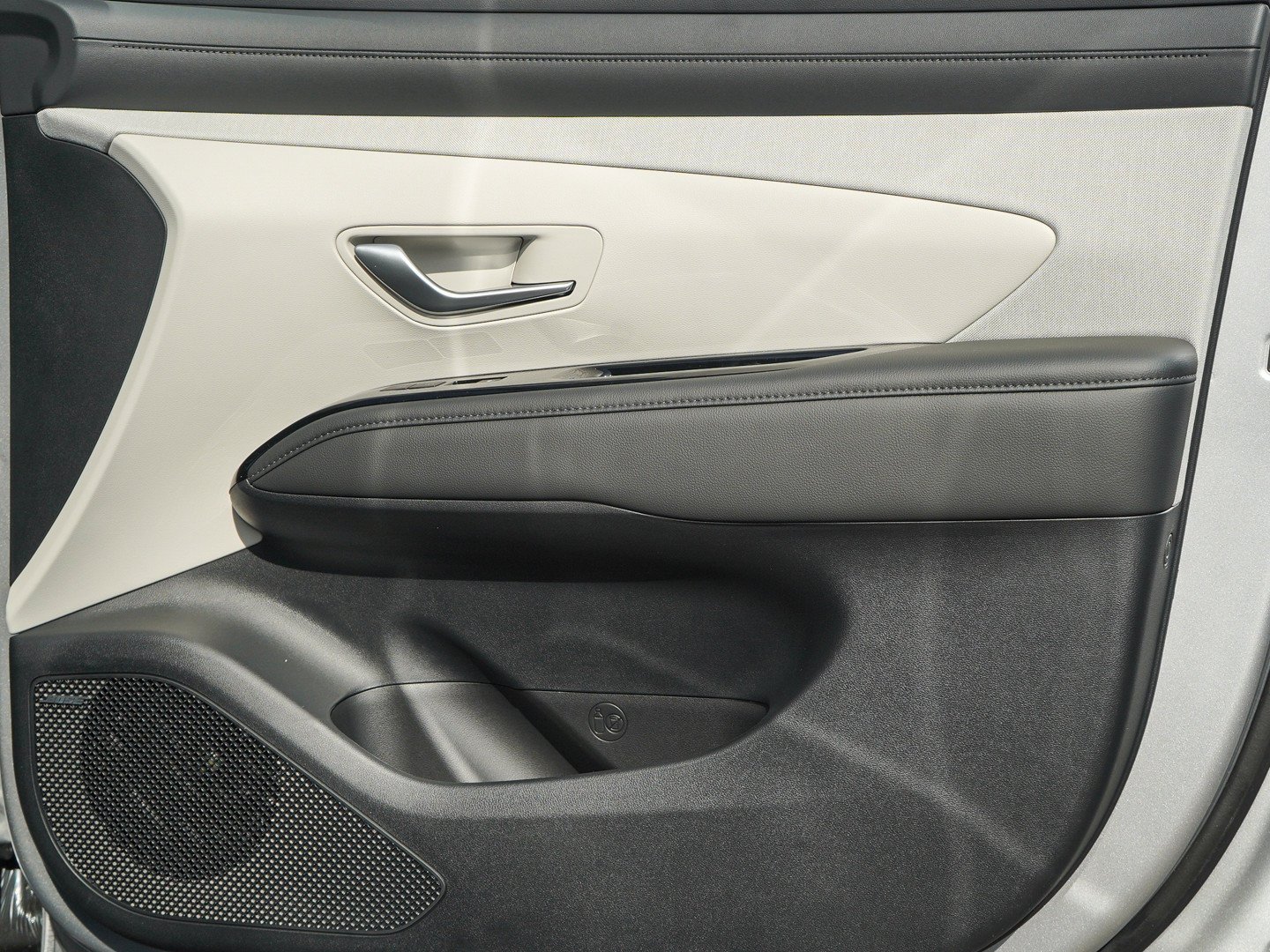 New 2026 Creamy White Pearl Hyundai Limited AWD image 10