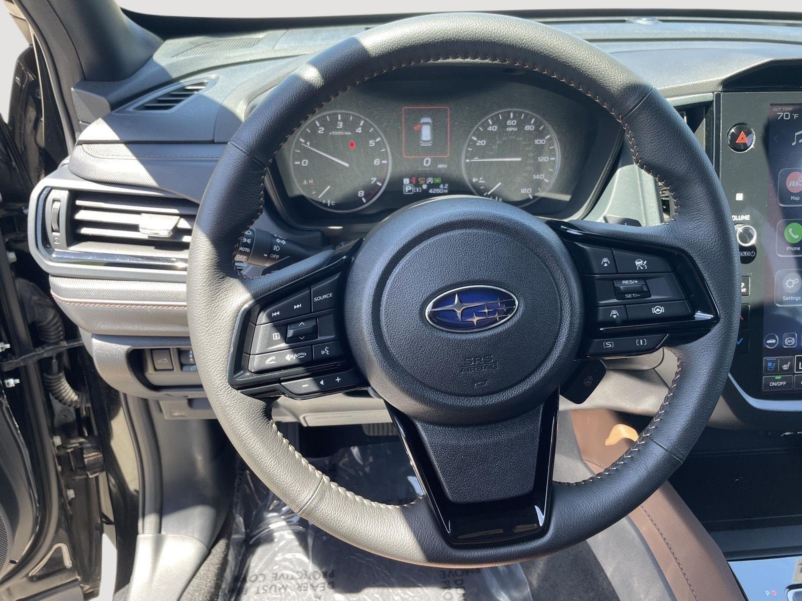 Certified Used 2025 Crystal Black Silica Subaru Touring image 15