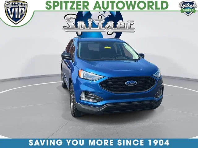 Certified Used 2022 Atlas Blue Metallic Ford SEL image 3
