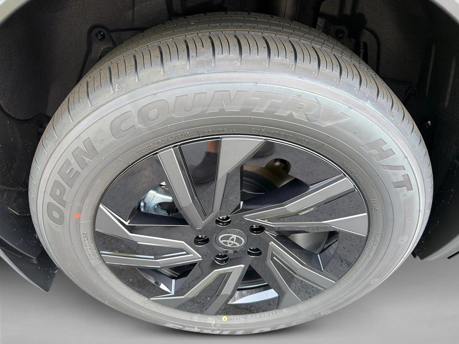 New 2026 Midnight Black Metallic Toyota SE image 17