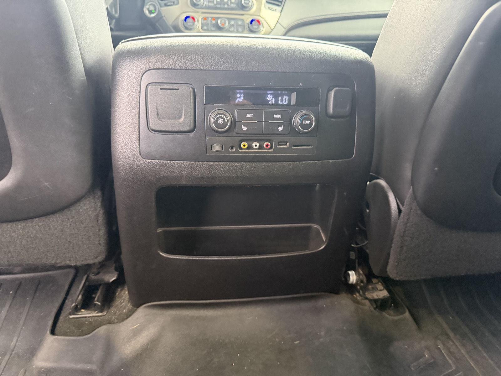 Used 2016 Quicksilver Metallic GMC Denali image 19