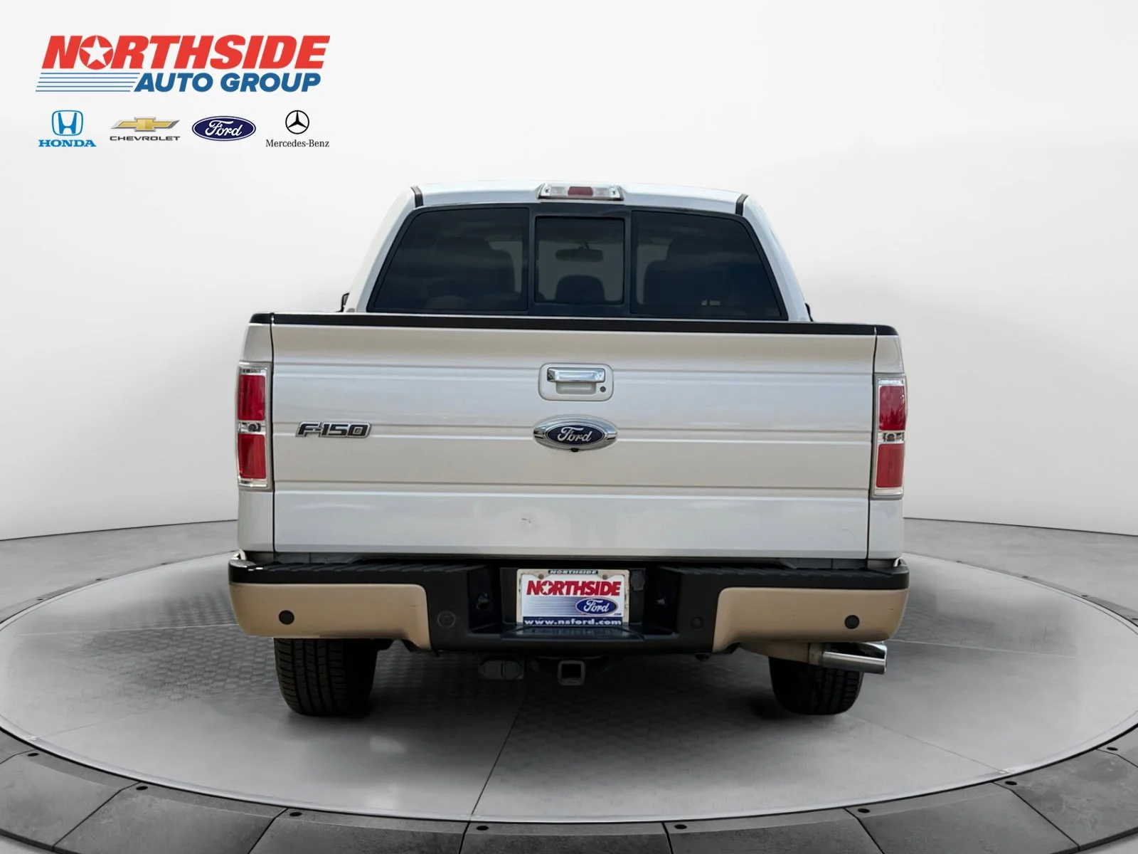 Used 2013 White Platinum Ford Lariat image 6