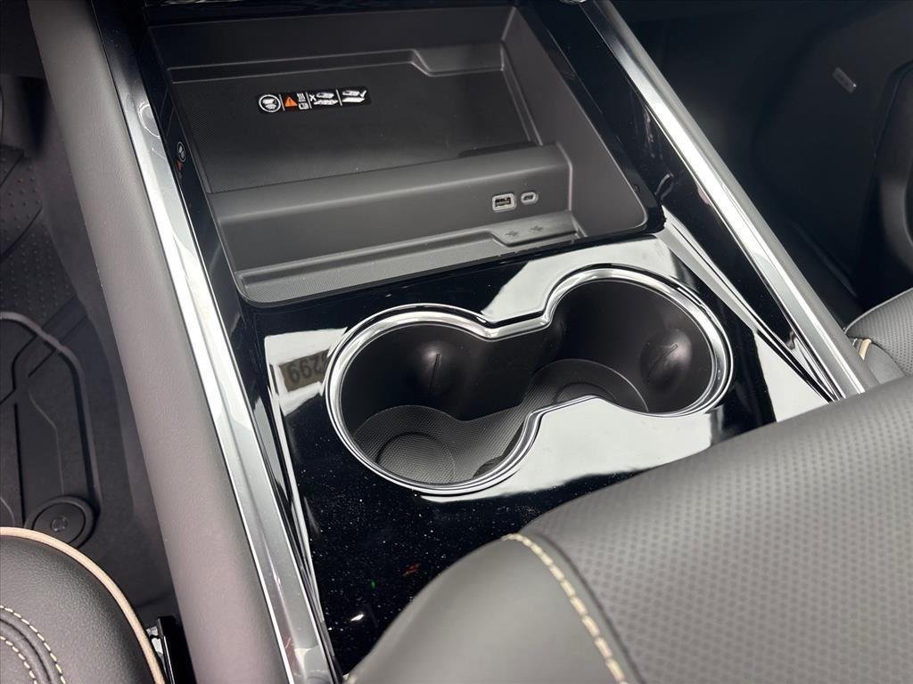2026 Chevrolet Tahoe Premier - Photo 16