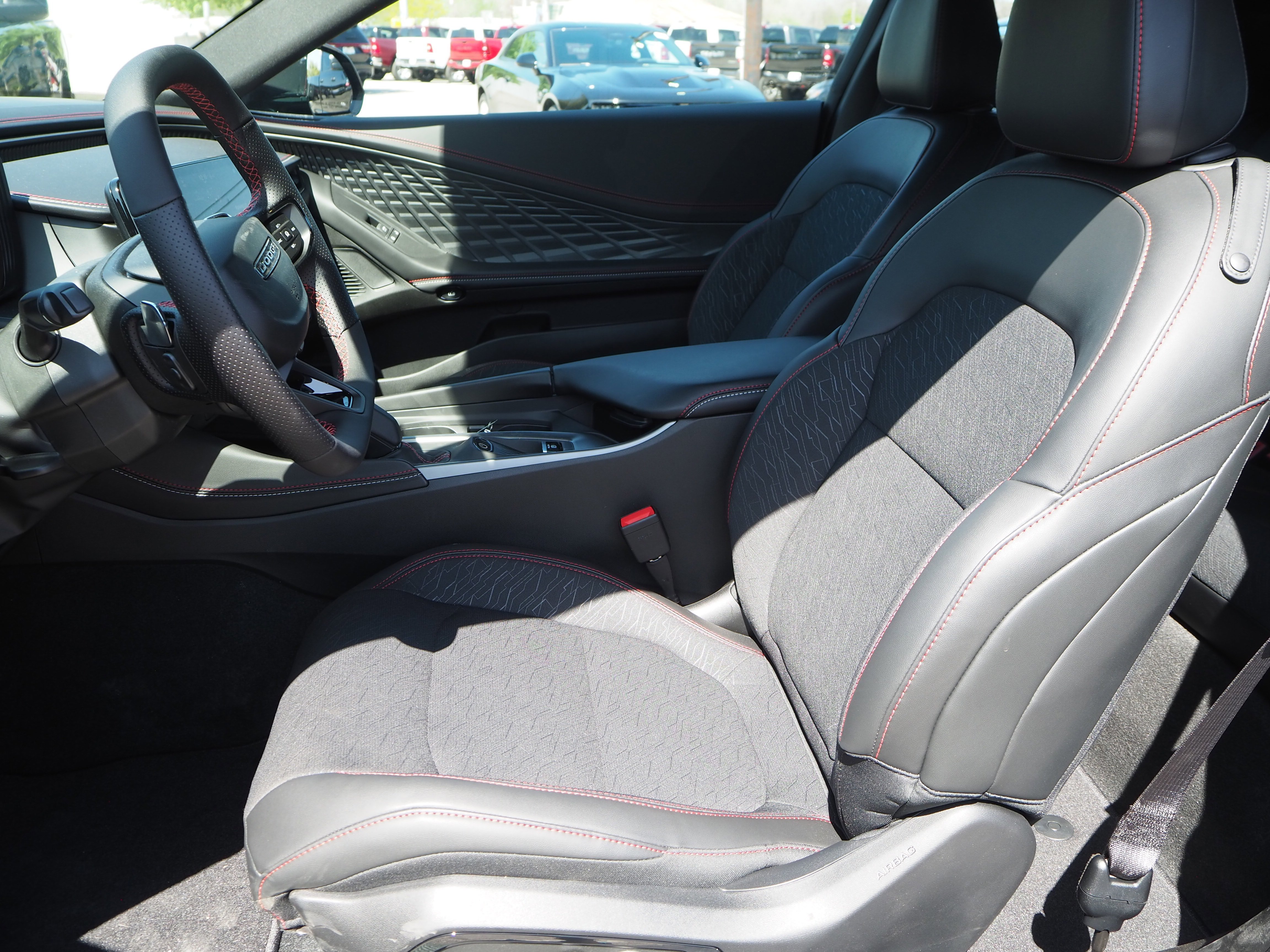 2025 Dodge Charger Daytona R/T - Photo 9
