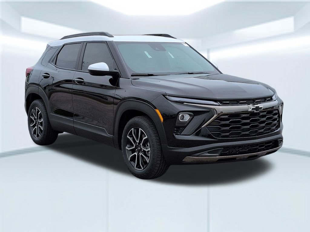New 2026 Mosaic Black Metallic Chevrolet ACTIV image 8