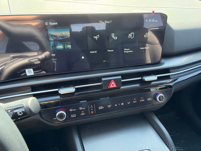 New 2026 Snow White Pearl Kia EX image 16