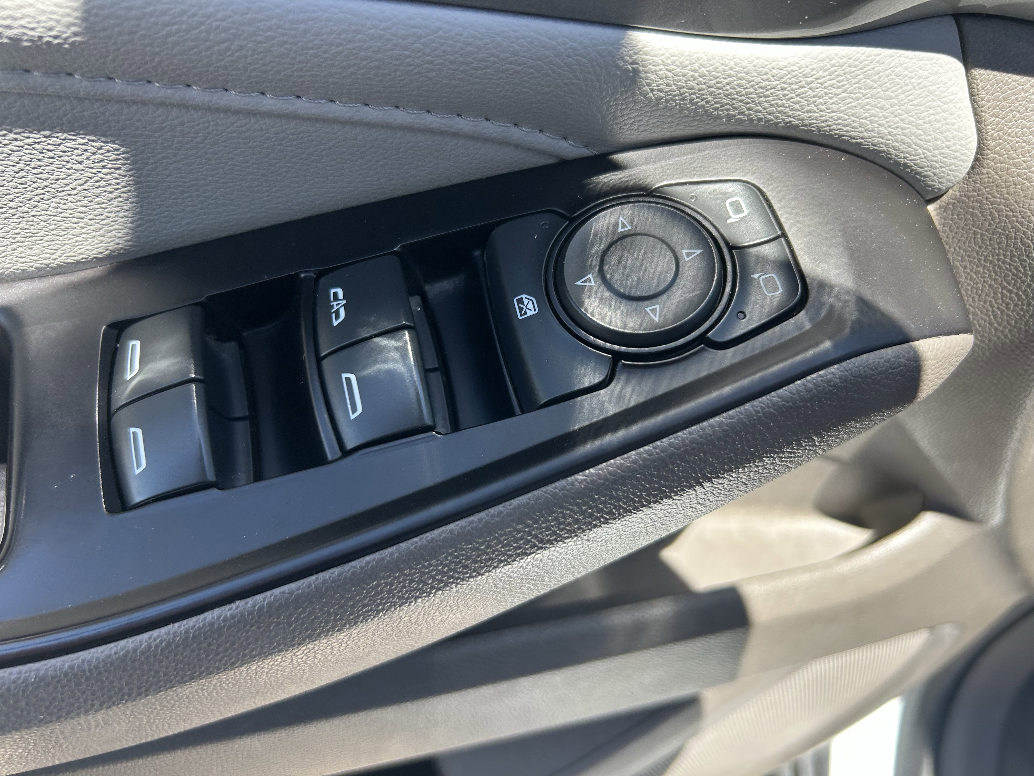 2020 Chevrolet Traverse 1LT - Photo 29