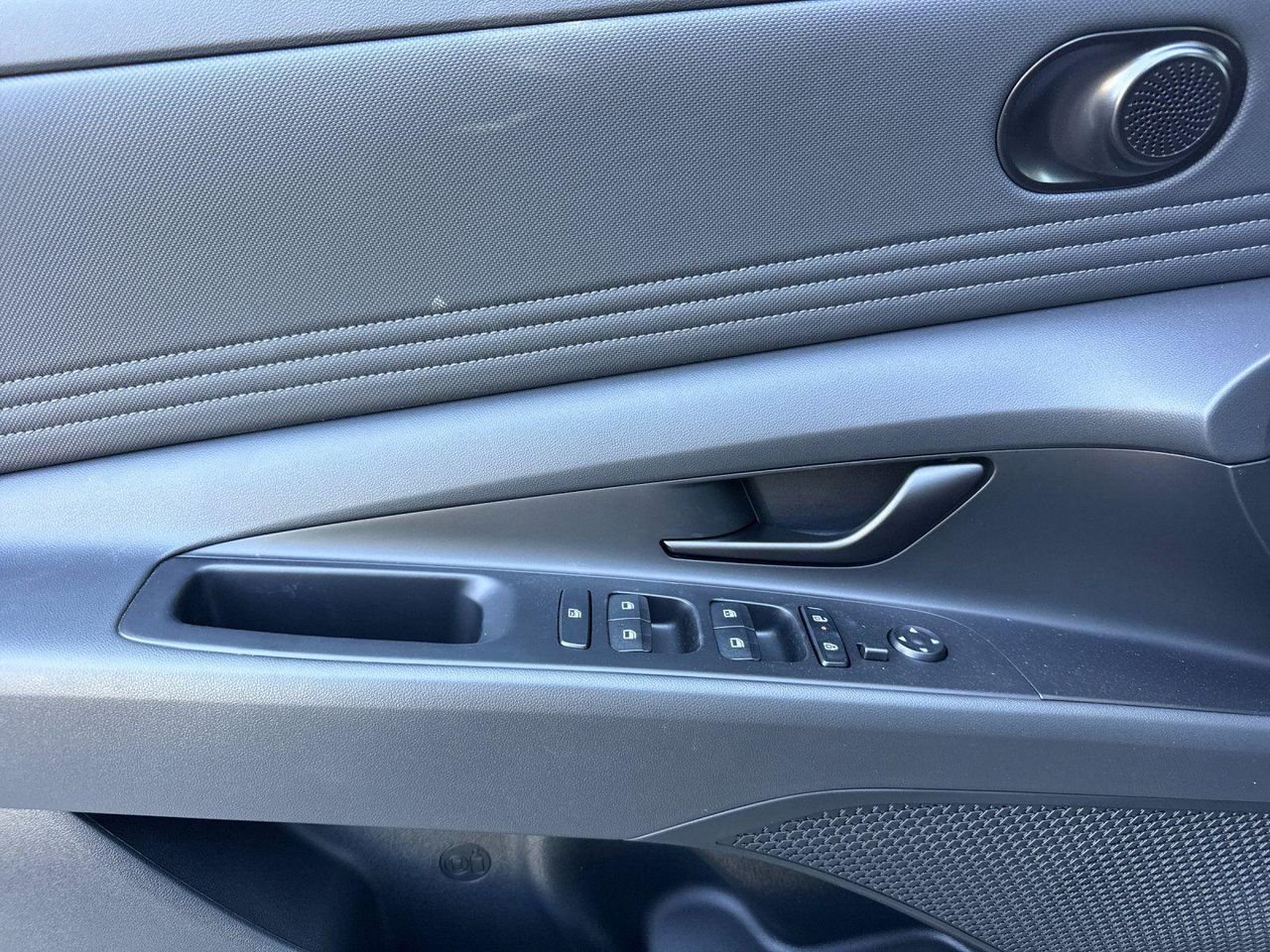 New 2026 Gray Hyundai SEL Sport Plus image 10