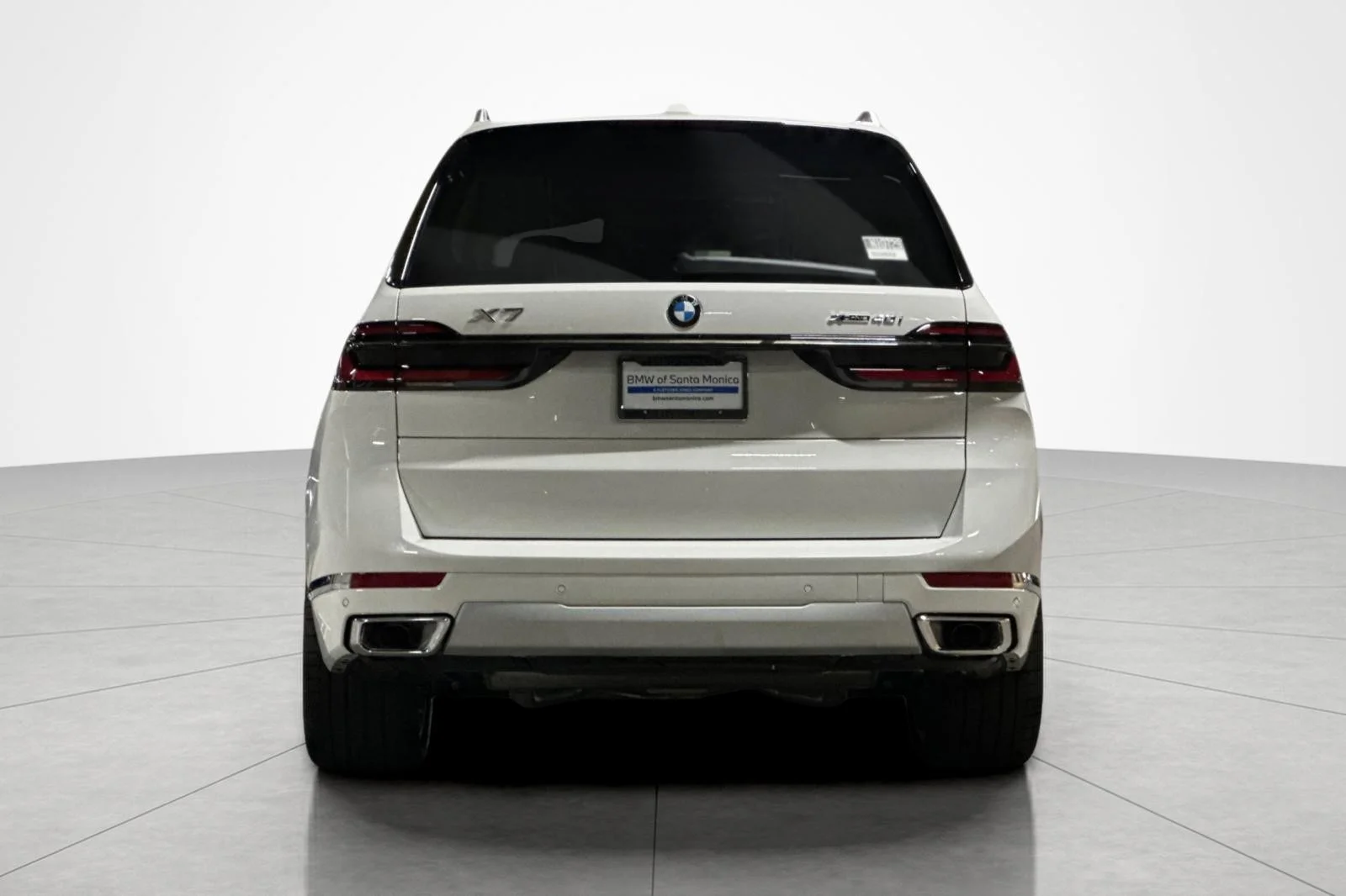 New 2027 Alpine White BMW xDrive40i image 4