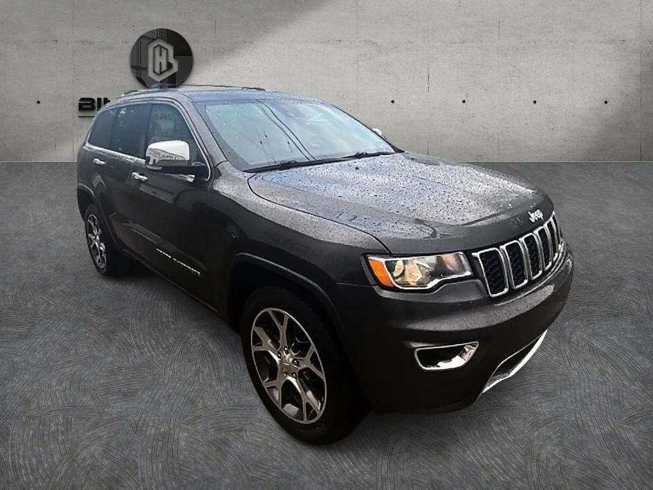 Used 2019 Gray Jeep Limited image 3