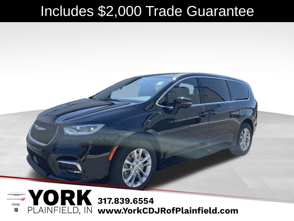 2026 Chrysler Pacifica Select AWD's photo