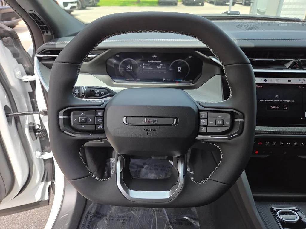 New 2026 Bright White Clearcoat Jeep Laredo image 30