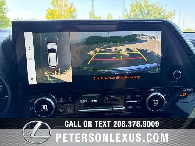 Used 2024  Toyota Platinum image 18