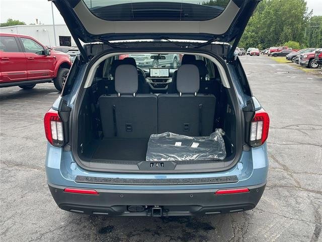 New 2026 Vapor Blue Metallic Ford Active image 60