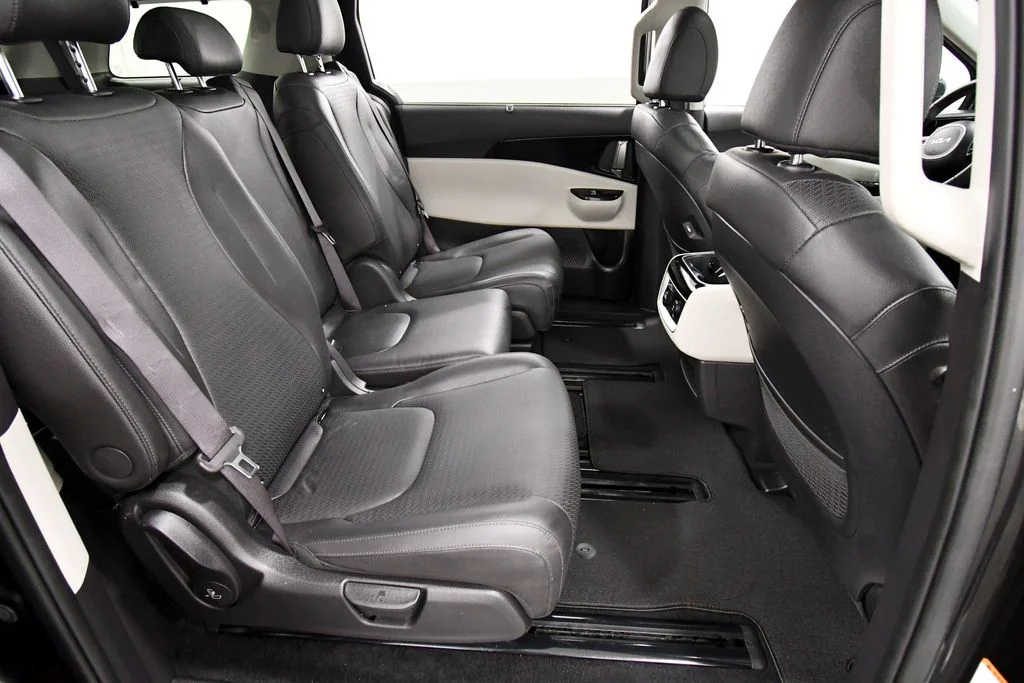 Certified Used 2024  Kia SX Prestige image 18