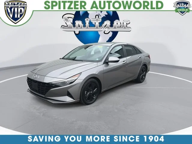 Used 2021 Silver Hyundai SEL image 4