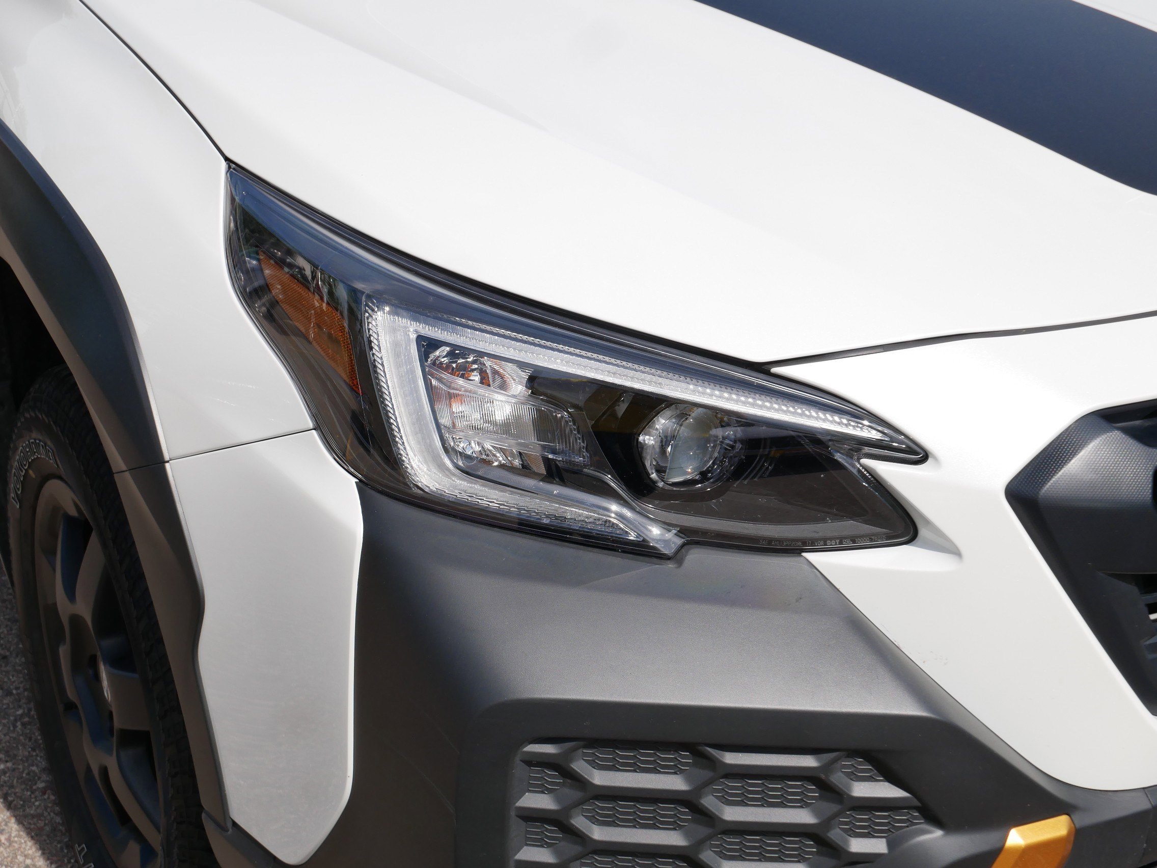 Certified Used 2025 Crystal White Pearl Subaru Wilderness image 16