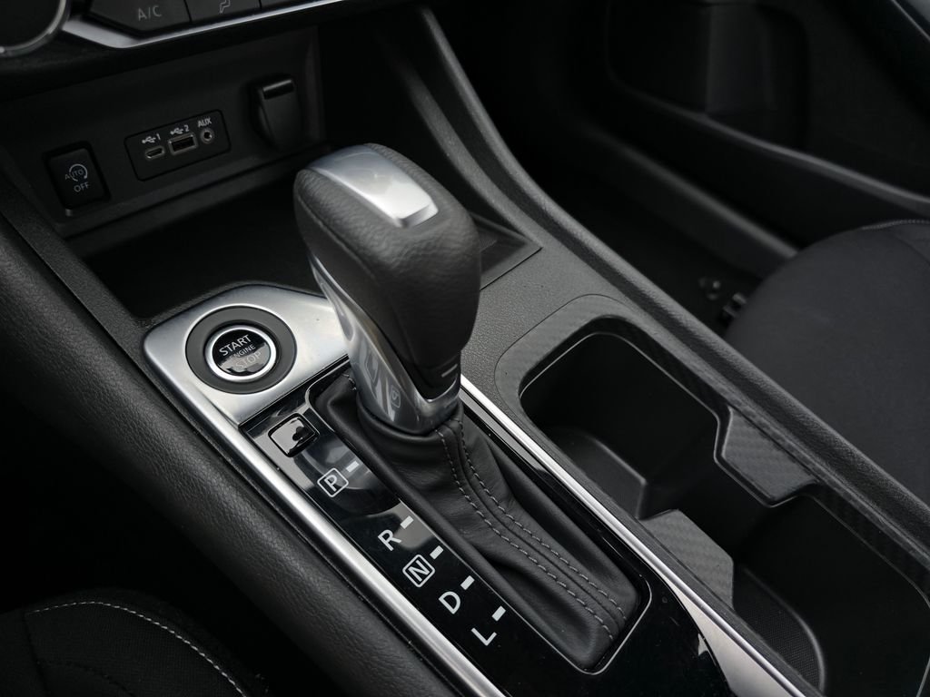 Used 2025 Black Nissan SV image 18