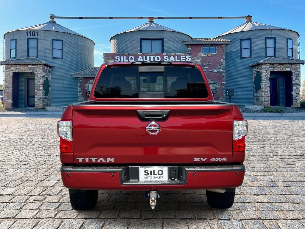 Used 2018 Red Nissan SV image 4