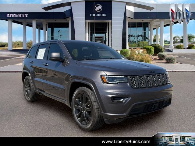 2020 Jeep Grand Cherokee Altitude 4x2