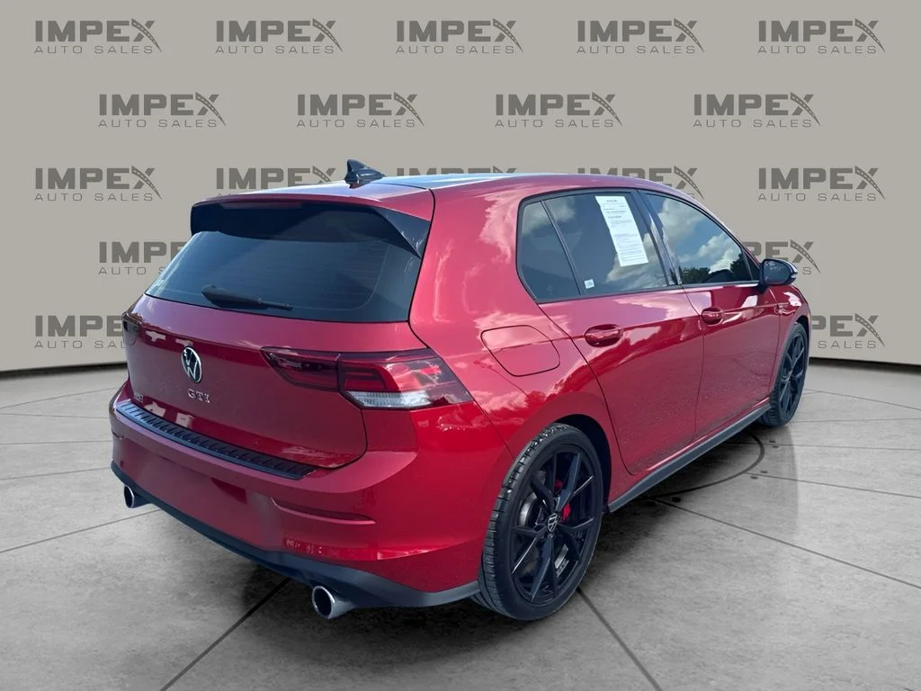 Used 2024 Red Volkswagen SE image 3