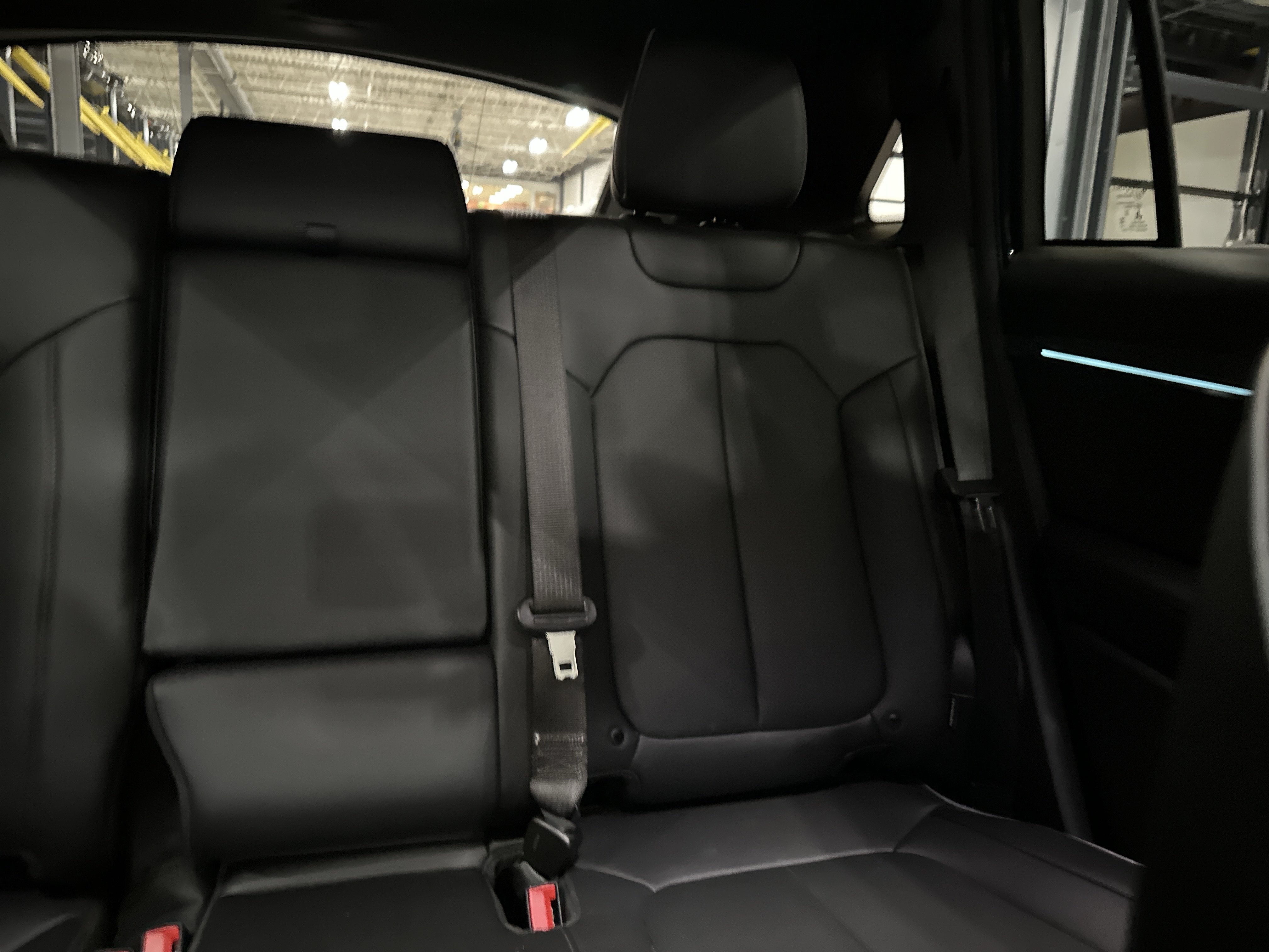 Certified Used 2025 Blue Jeep Limited image 30