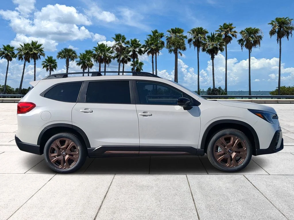 New 2026 CRYSTAL WHITE PEARL Subaru Limited Bronze Edition 7-Passenger image 3